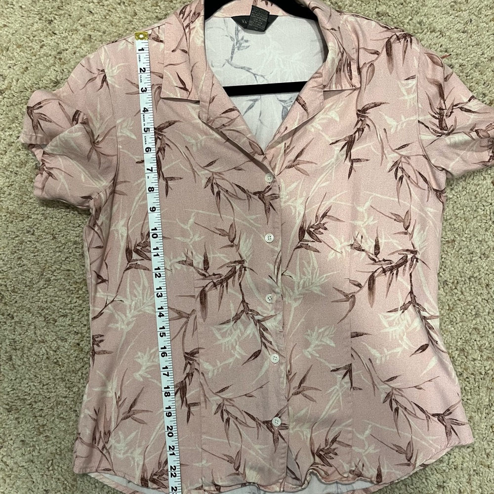Van Heusen Pastel Pink Floral Short Sleeve Button-Down Shirt -M
